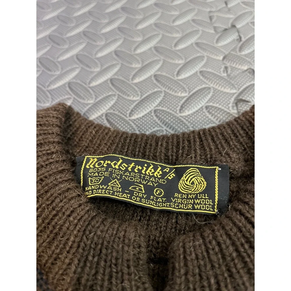 Nordstrikk Cardigan Sweater Womens Medium Brown Cream Nordic Pewter Clasps Wool